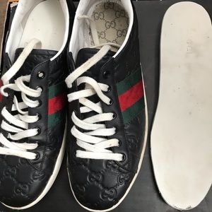 Gucci Ace Signature Sneakers